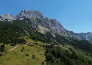 DCIM100MEDIADJI_0208.JPG